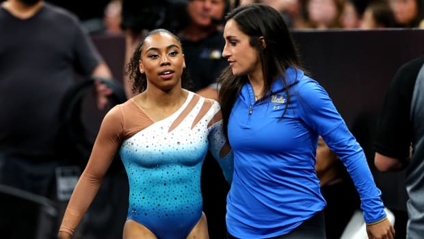 jordyn_wieber_coaching_ucla_usa_gymnastics.jpg
